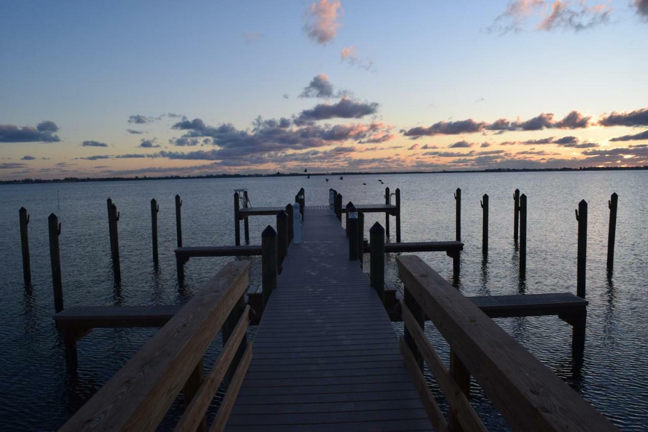 Caribbean Shores Waterfront Resort Jensen Beach Exterior foto