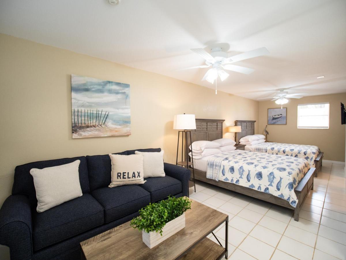Caribbean Shores Waterfront Resort Jensen Beach Exterior foto