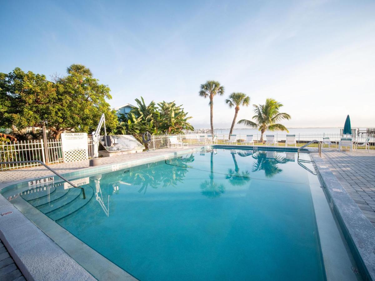 Caribbean Shores Waterfront Resort Jensen Beach Exterior foto