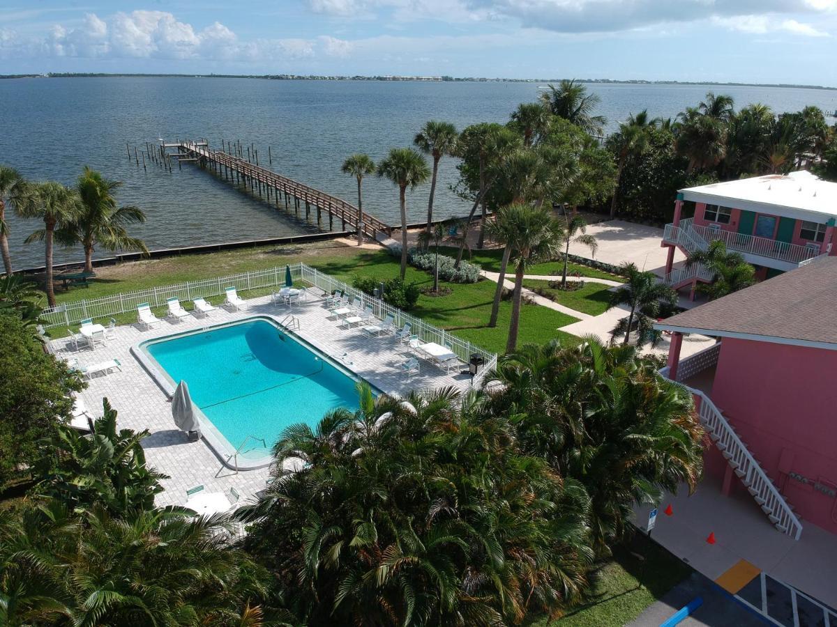 Caribbean Shores Waterfront Resort Jensen Beach Exterior foto